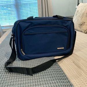 Protege carry on bag